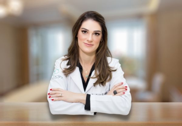 Dra. Aruana Legnani Mohr - Hematologista