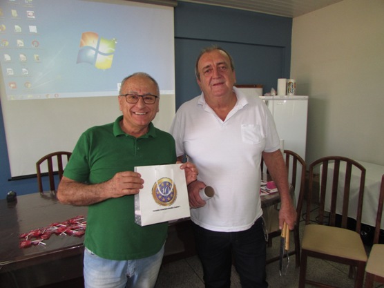 O colaborador José Carlos Brassanini foi homenageado