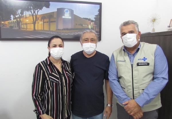 O superintendente foi recepcionado pelo presidente da Norospar, Dr. Luiz França e pela gerente administrativa Eliane Trentini Pagnussat