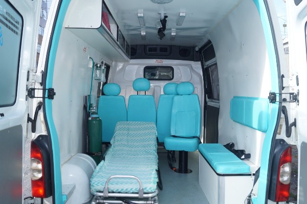 Veículo para o transporte de pacientes