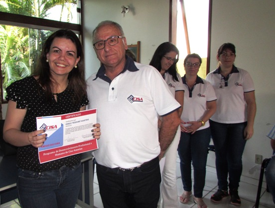 Os voluntários receberam o Certificado Amigo do Cisa-Amerios