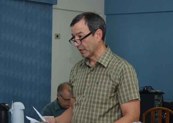 O contador do Cisa-Amerios, Roberto Aires de Oliveira apresentou a prestação de contas