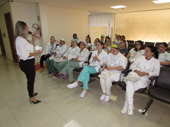 Dia da Mulher no Instituto Nossa Senhora Aparecida