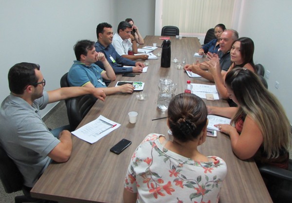 Todos os detalhes foram checados durante a reunião