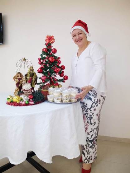 No Dia de Natal todos ganharam bolo de pote e homenagens 