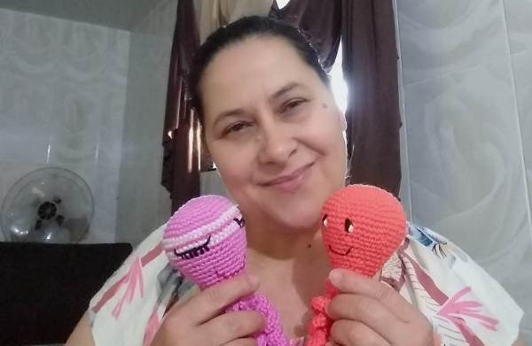 Os polvinhos também ajudam a Cida. Para ela, é uma terapia 